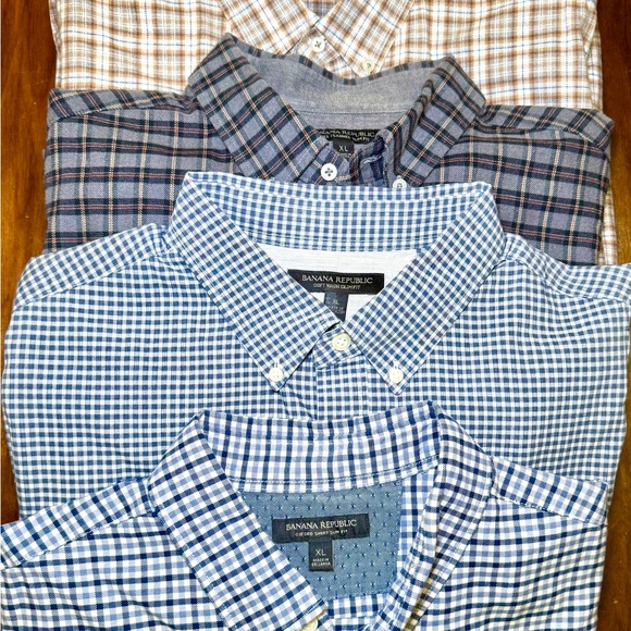 Pack of 8 Banana Republic Button-up Shirts - Picture 2 of 3